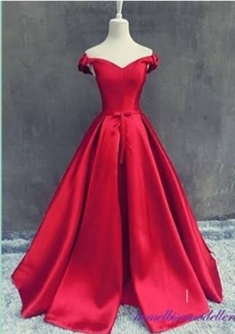 Sizce hangi Elbise modeli daha güzel?