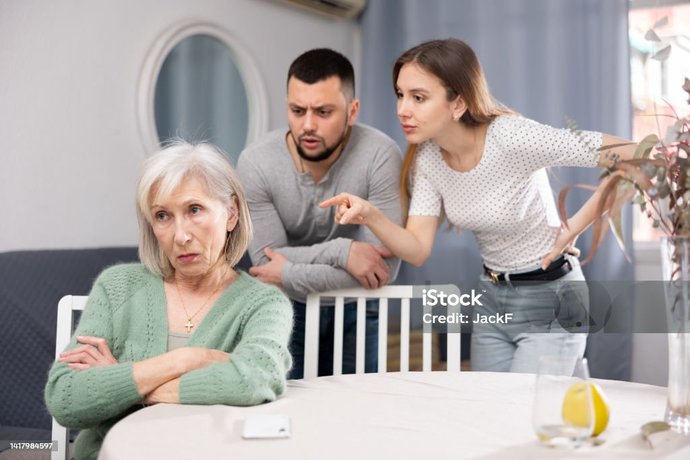 Kaynananla yaşar mısın?