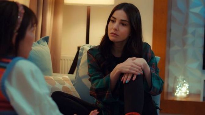 Sizce 39 numara ayak büyük mü normal mi?