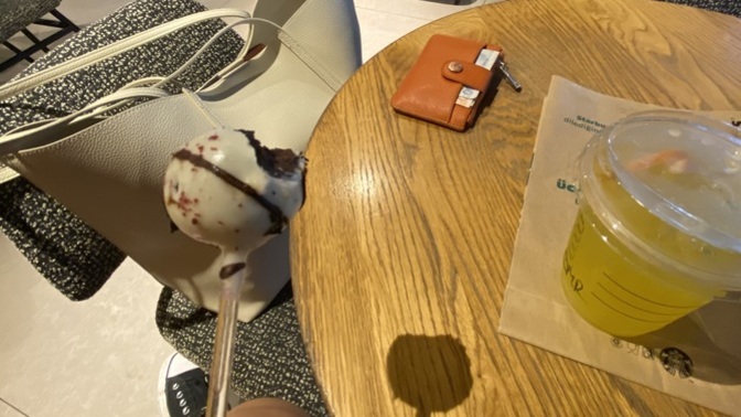 Sağlıksız yiyeceklere kim bayılır?