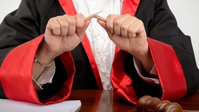 Sevgilinizin/Eşinizin işlediği suçtan dolayı başkasının idam edileceğini bilseniz, sevgilinizi ihbar eder miydiniz?
