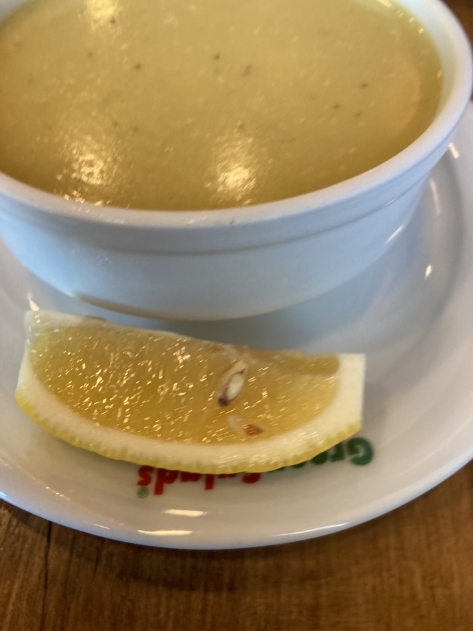 Sabahları kahve mi, çay mı tercih edersiniz?