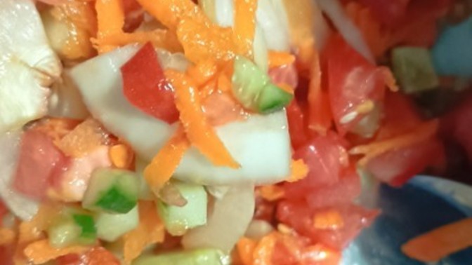 Gece gece soğanlı salata mı yenir?