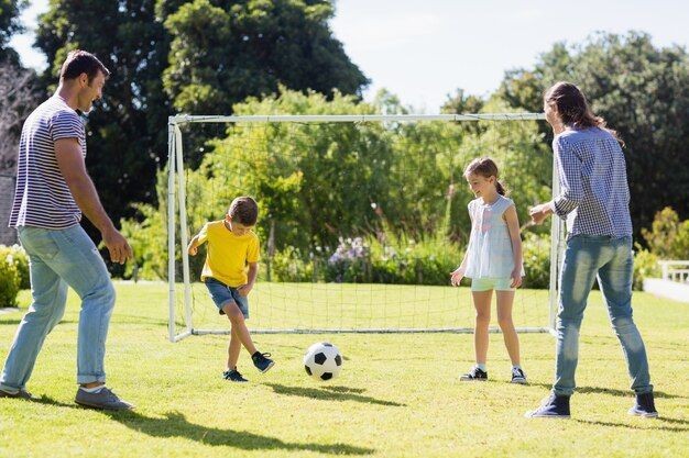 3 büyüklerden hangisi favori sporunuz?