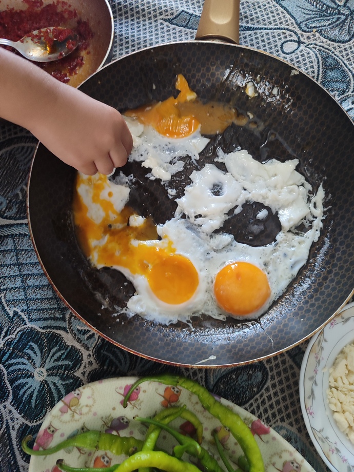 Tüp bitmişti ateş yaktım yumurta yapmak icin var mı öyle anılarınız?