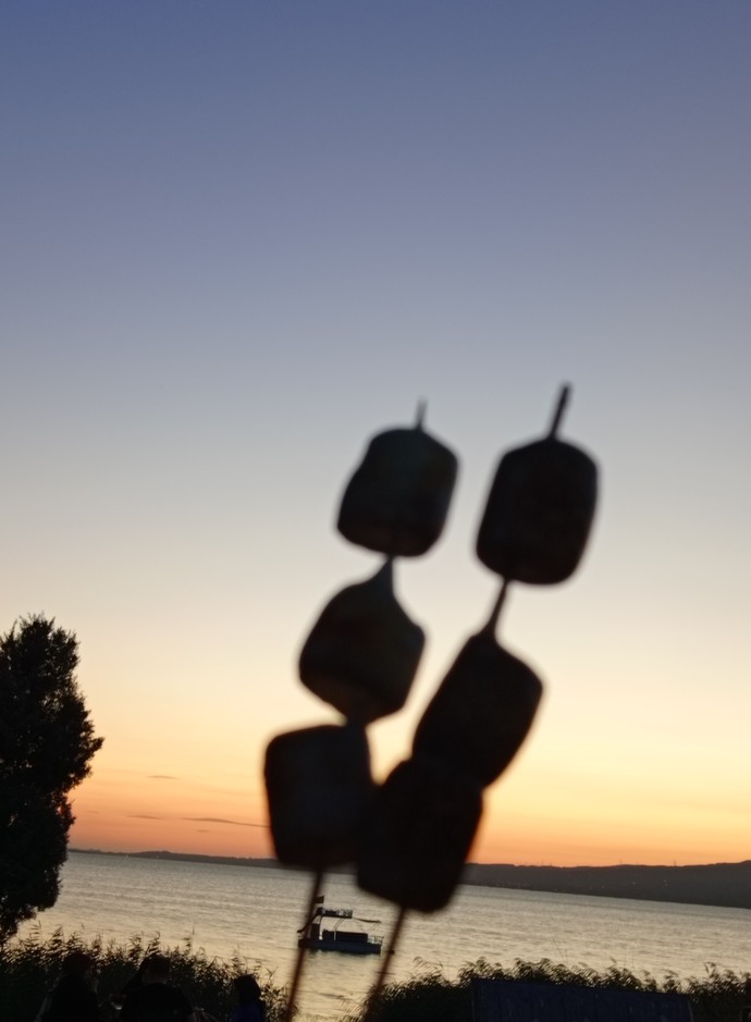 ÖYLESİ DAHA TATLI OLUYOR AMA