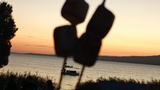 Bazı akşamlar size de melankoli uğruyor mu?