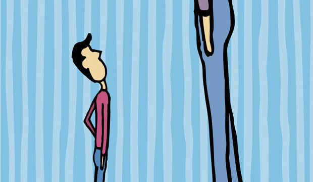 Kısa Boylu Erkekler Evlenemez mi (Zorbalık ve ağır eleştiri)?
