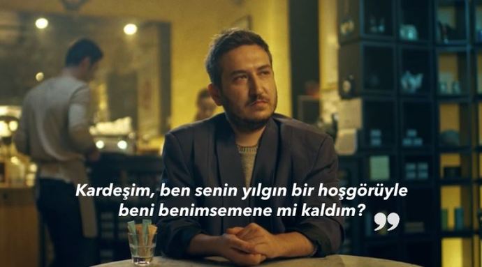 Gibi demişken, şuna da 3. sezondan itibaren devam etmek gerek :D