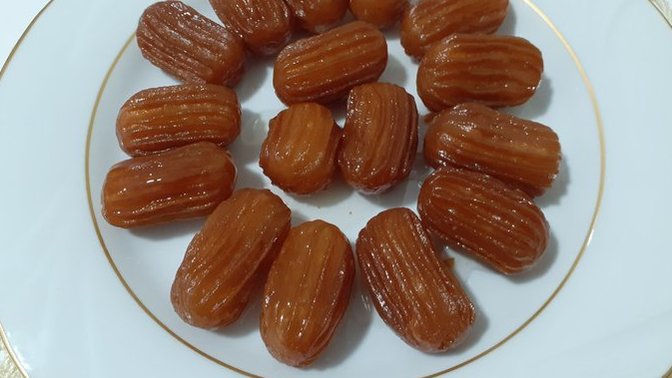 Sabah kahvaltısında tulumba tatlısı yenir mi🙄?