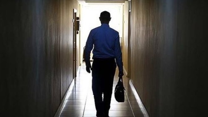 Avusturalya'da yeni çıkan yasaya göre, çalışanlar mesai saatleri dışında işverenlerden gelen arama ve mesajları yanıtlamak zorunda değil. Siz cevaplıyor musunuz?