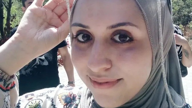 Sizinle arası kötü olan bir insan yaptıkları için özür dilese affeder misiniz?