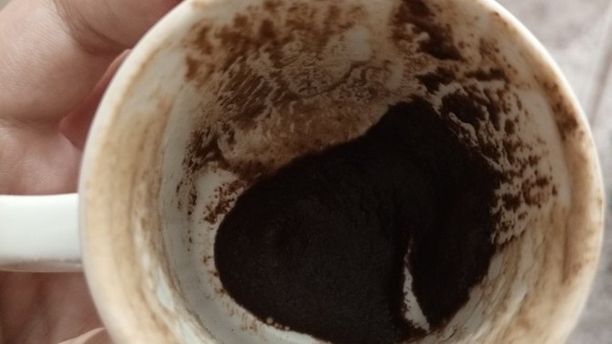 İçinizde Kahve falından anlayan var mı ı?
