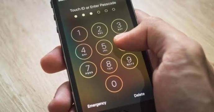 Telefonunuzun şifresini sizden başka biri biliyor mu?