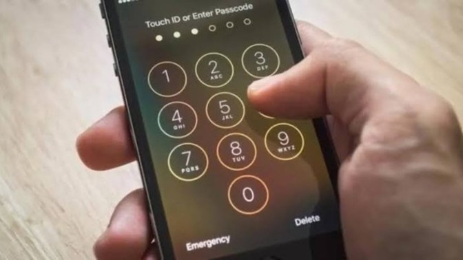 Telefonunuzun şifresini sizden başka biri biliyor mu?