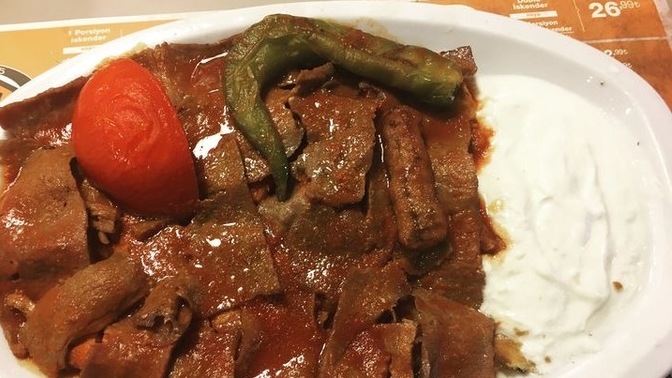 Mantı mı iskender mi?