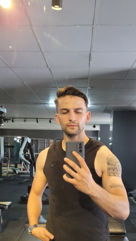 Bu foto instaya atılır mi sence?