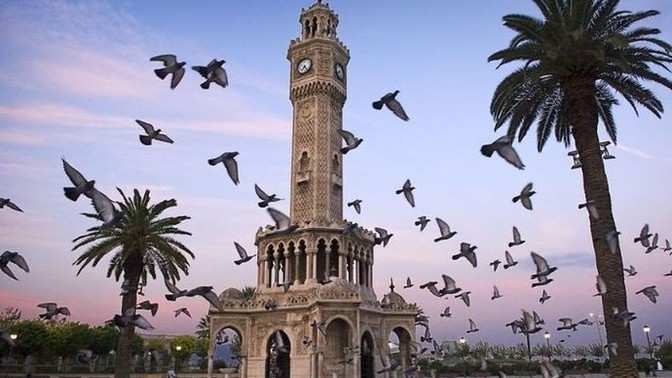 İzmir'e gelseniz size ne ikram ederdim söyleyeyim mi?