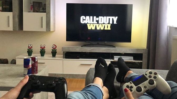 Dışarıda yağmur yağıyor! En iyisi PlayStation oynamak. Oyun önerisi olan var mı?