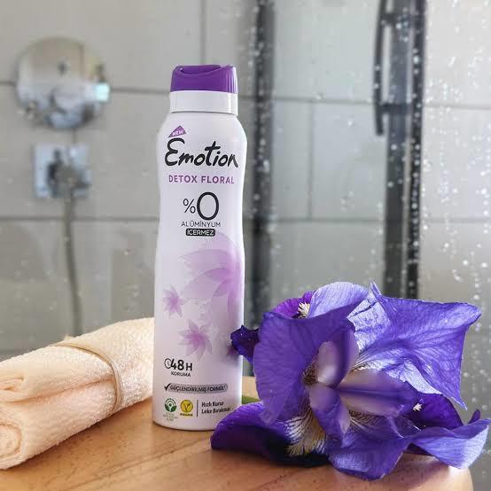 Duştan çıkar çıkmaz deodorant sıkar mısınız?
