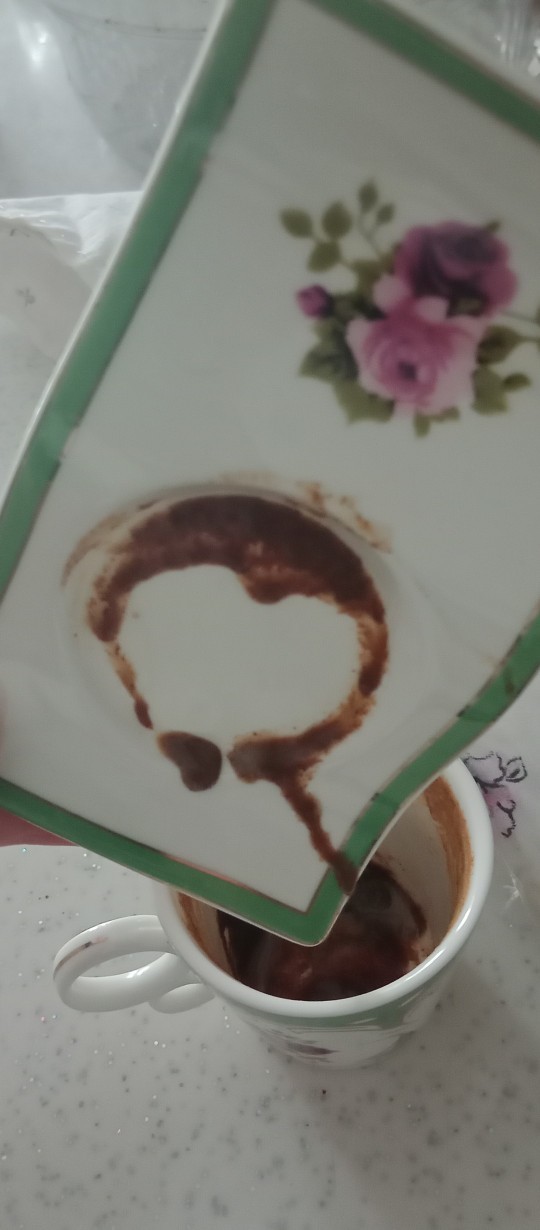 Hangi burç her gün kahve falına bakmadan duramaz?