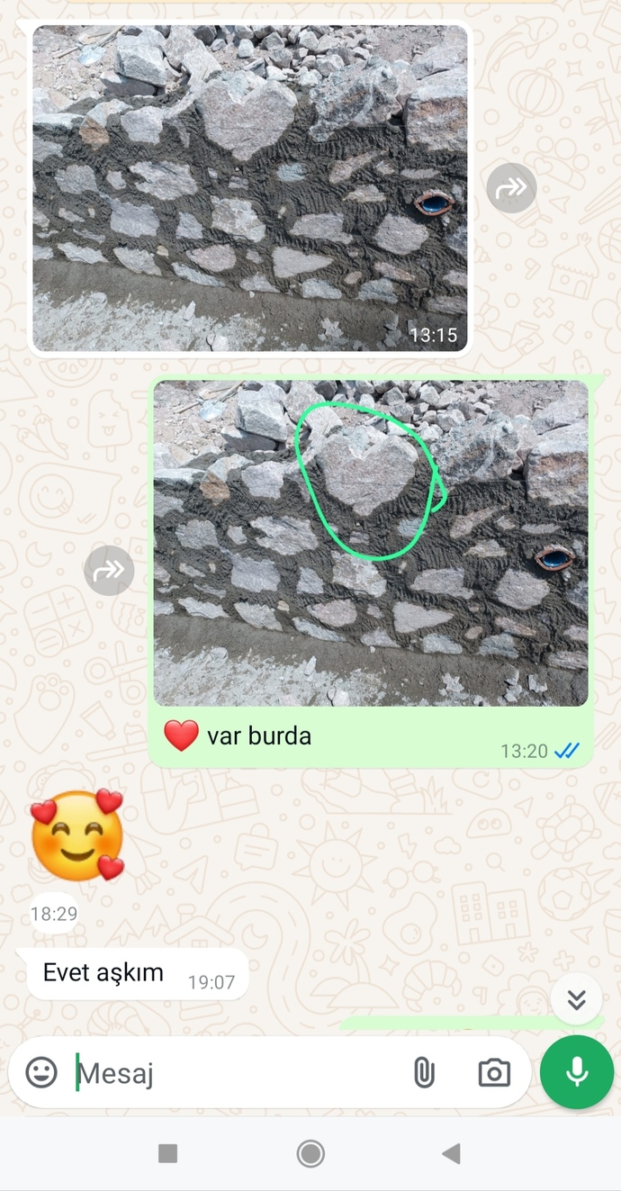 Küs olduğun sevdiceğin, senin için taşa kalp şekli verse barışırmısın?