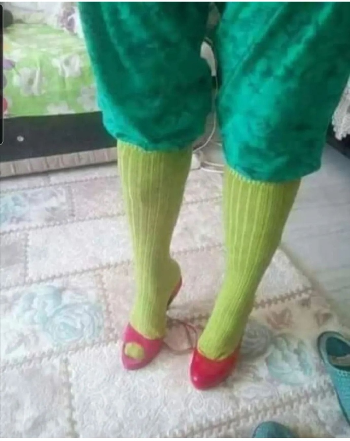 Bugün tatilimin son günü, yarın iş hayatıma dönecem, ilk gün için şöyle bi kombin yaptım topuklu fazla mı abartı olmuş sizce 🤭?