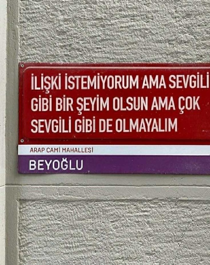Bu devirde sevgili mi yoksa flörte mi giriyorlar?