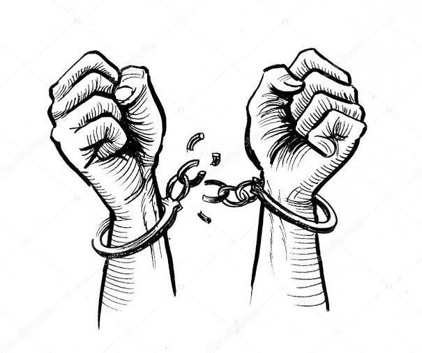 1 aylığına birisiyle kelepçelenecek olsan ve seçebilsen kim olurdu?