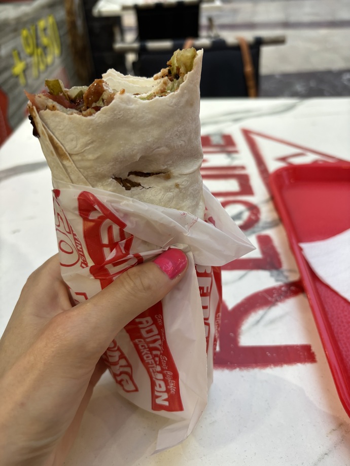 Çiğ köfteyi nasıl seversiniz?