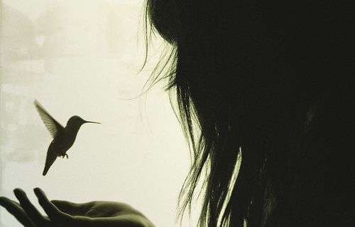 Birine gereğinden fazla anlam yüklediğiniz oluyor mu?