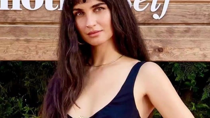Tuba Büyüküstün sizce güzel mi?