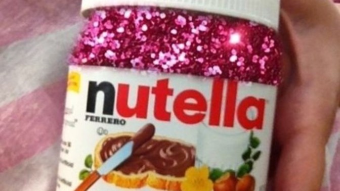 Pembe simli Nutella yediniz mi?