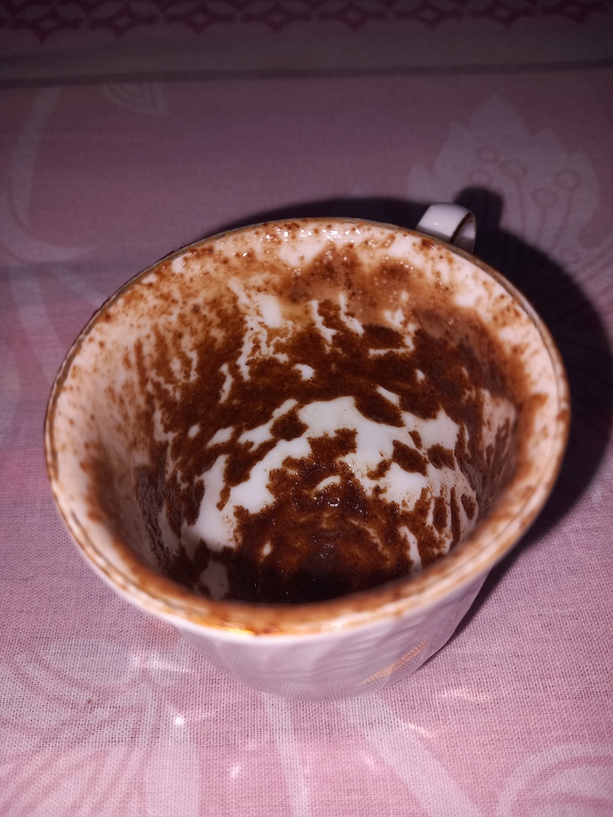 Falima bakabilecek var mi nolur?
