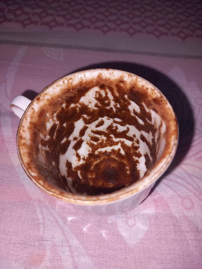 Falima bakabilecek var mi nolur?