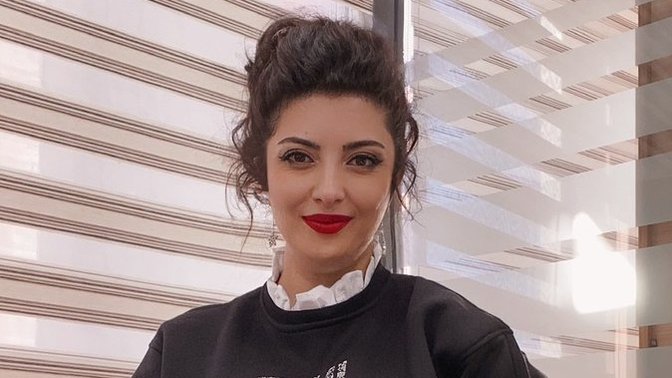 Sizce 45 Yaşındaki annemin havalı ve kibirli olması normal mi ?