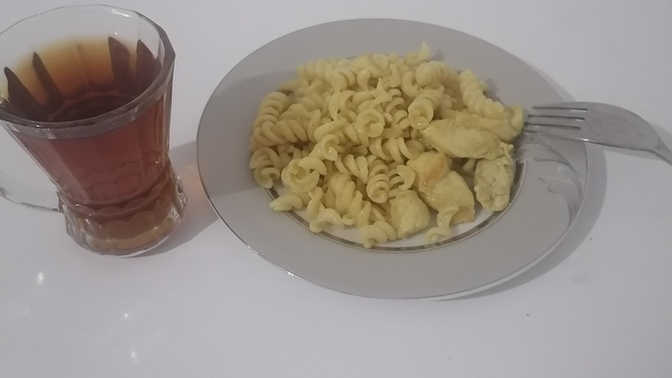 Körili makarnanın yanında çay içilir mi🙄?