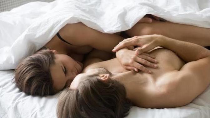 Sevişmenin saati var mıdır, gece 3'te uyanıp partnere seks yapalım denir mi😉 ?