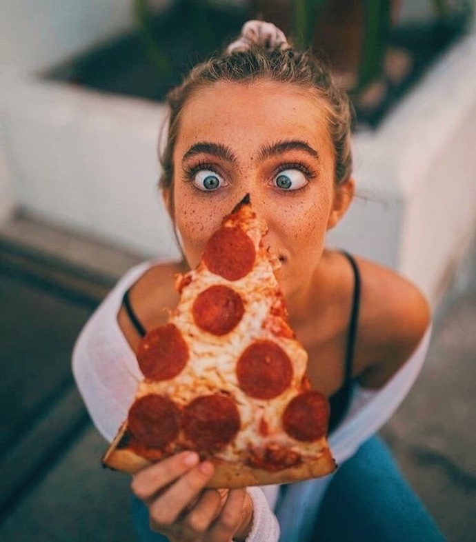 Pizza 🍕 🍕 🍕 🍕 🍕 🍕 🍕
