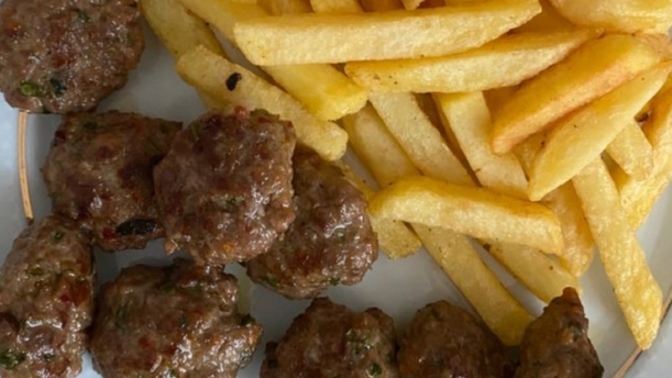 Köfte patates yanına hangi içeceği seversin?
