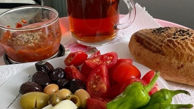 Pazar kahvaltısını saat kaç gibi yapıyorsunuz?
