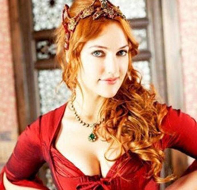 Türk dizi tarihinin, unutulmaz en ikonik kadın, karakterleri kimlerdir?