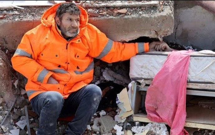 Acı deyince aklınıza ne geliyor?
