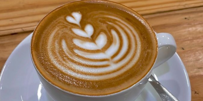 Latte kahve aslında sütlü kahve değil midir?