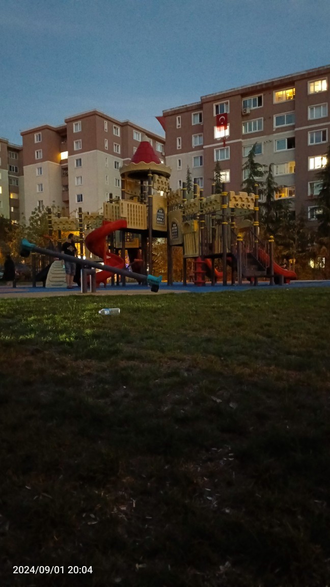 Evde kaldığımda kafamda kurmaya başlayınca benim mental sağlığım sizler ne durumdasınız?