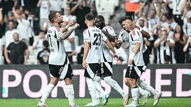 Besiktaş 2 - Sivasspor 0... Kartal lig'te 3'te 3 yaparak yoluna kayıpsız devam ediyor! Maçı nasıl buldunuz?