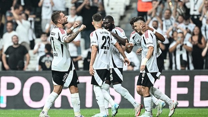 Beşiktaş evinde Sivasspor'u 2-0 mağlup etti. Maçı nasıl buldunuz?