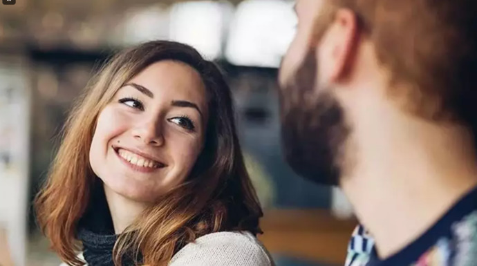 Hak etmeyene gereğinden fazla değer vermek, kendine saygısızlık olarak tanımlanabilir mi?