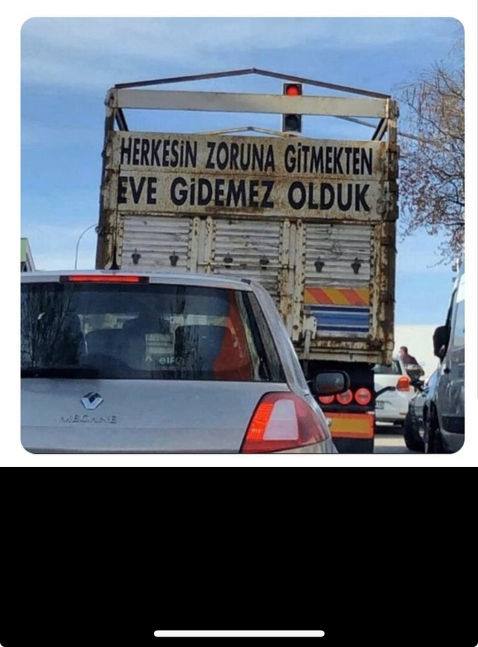 Yine günlerden bir gün birilerinin zoruna giderken engellenmişim.. 😄