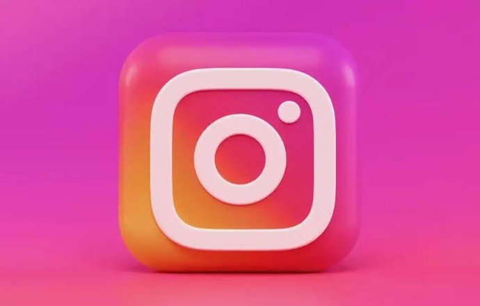 Instagram sizce mahrem bir alan mı? Instagramınızı nasıl kullanıyorsunuz? Yeni tanıştığınız birine instagramınızı verir misiniz?